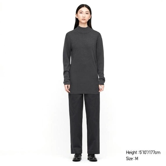Uniqlo U mock neck knit sweater
Size: XS - Picture 2 of 8